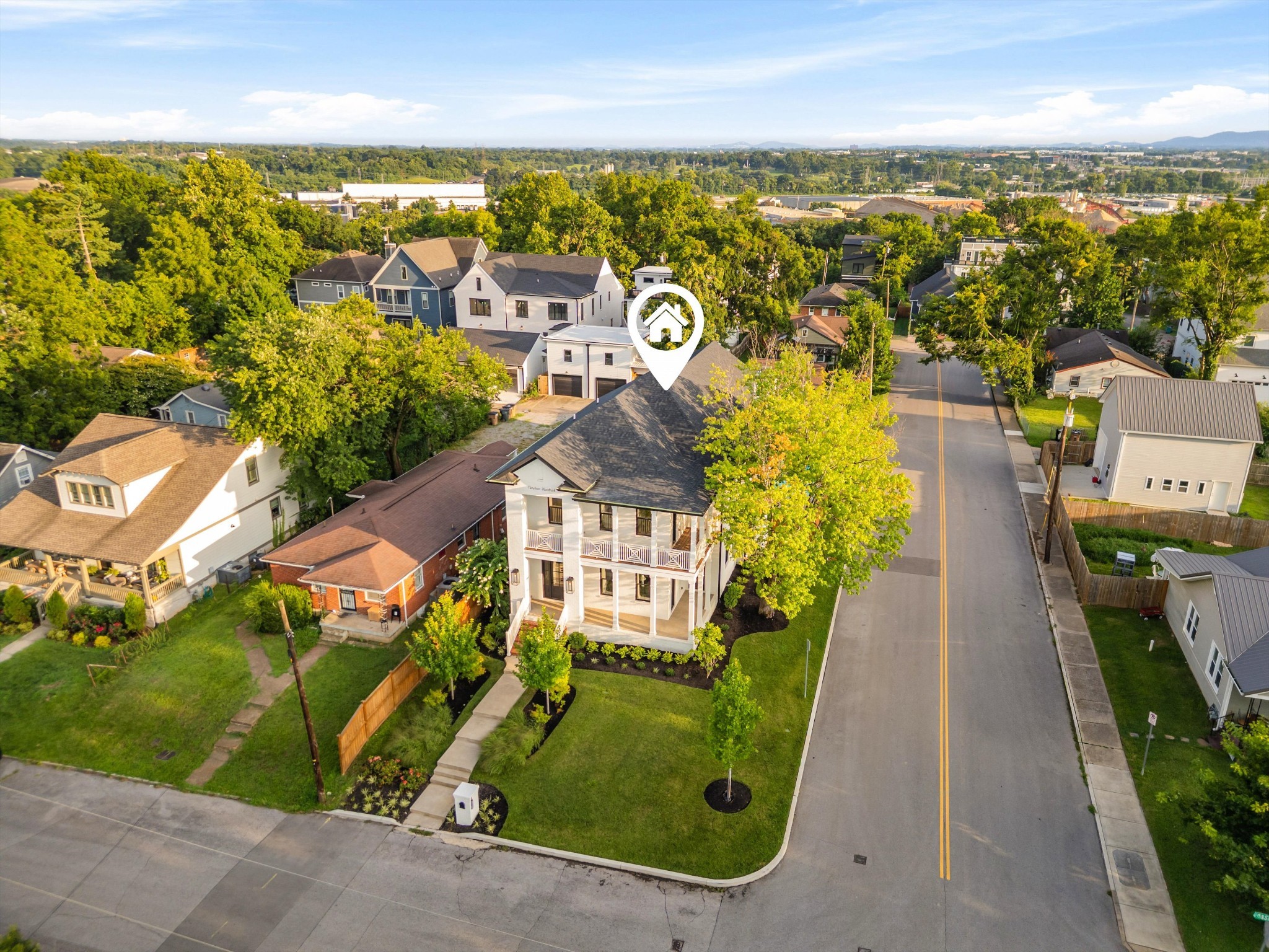 1900 Eastside Ave