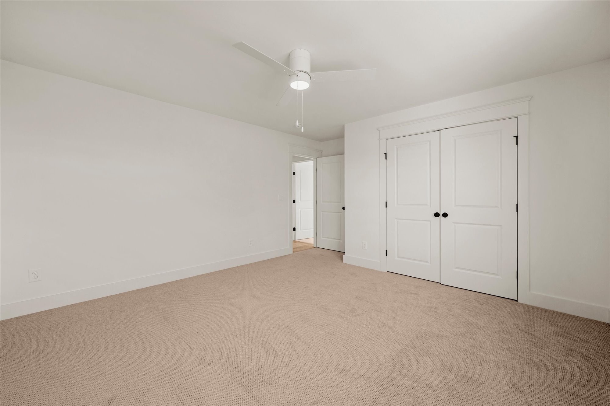 812 Brookdale Ct