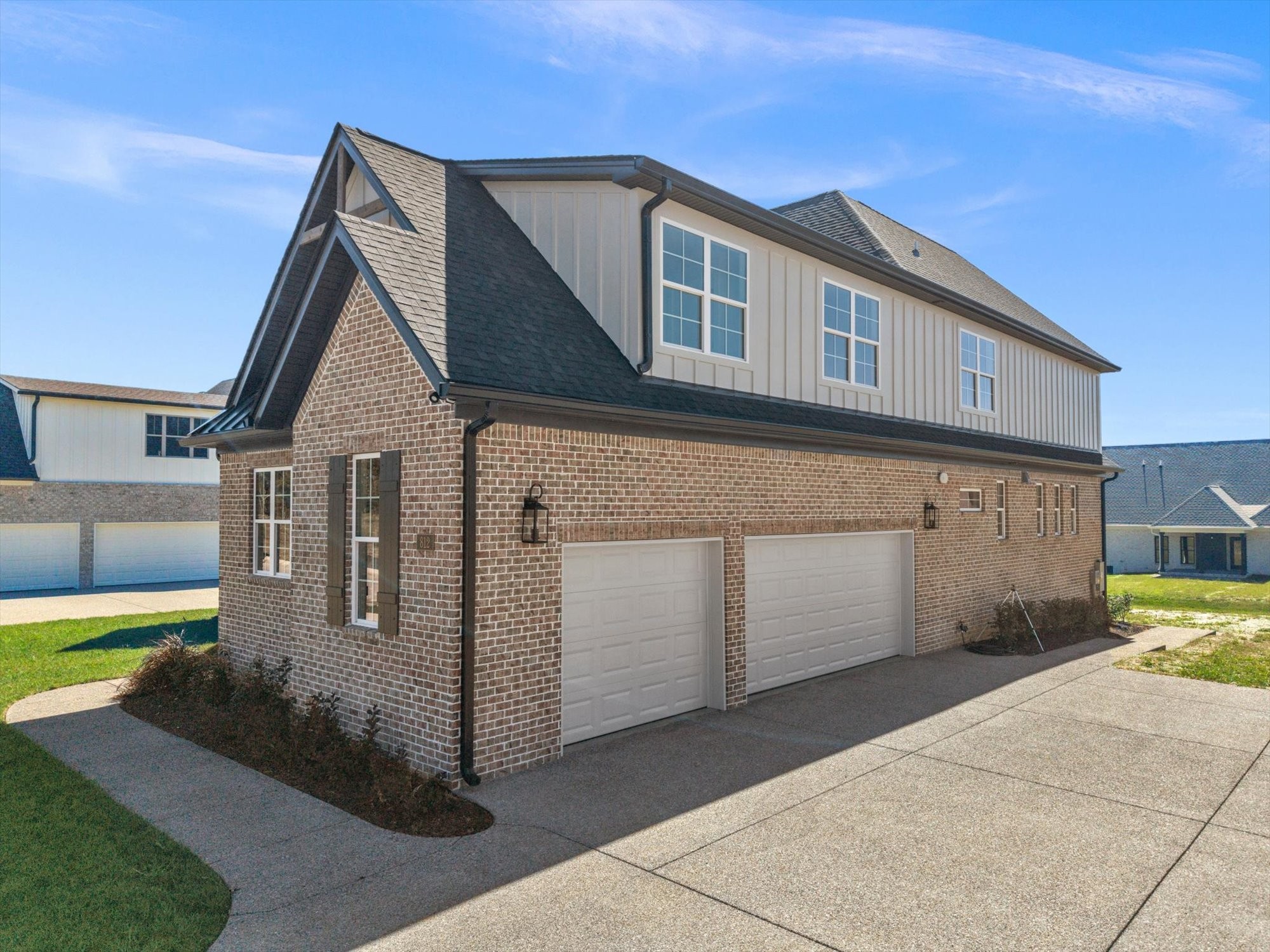 812 Brookdale Ct
