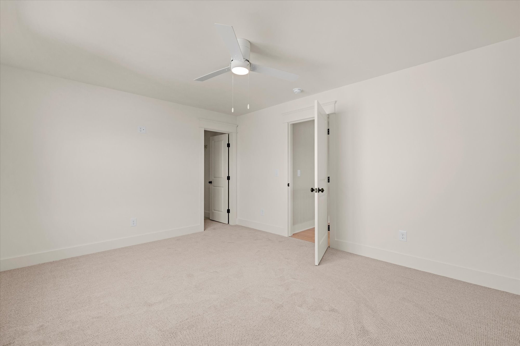 814 Brookdale Ct