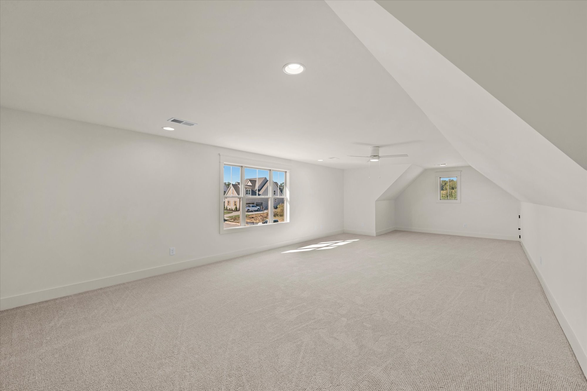 814 Brookdale Ct