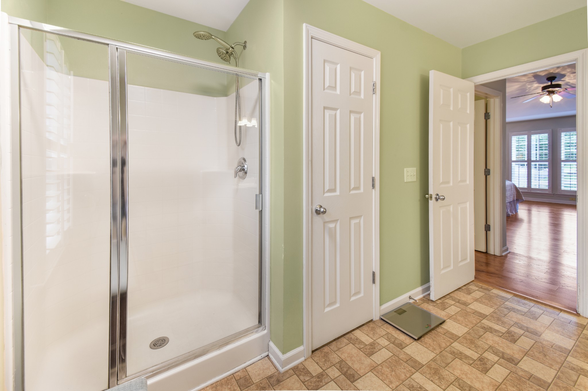 304 Forest Bend Dr