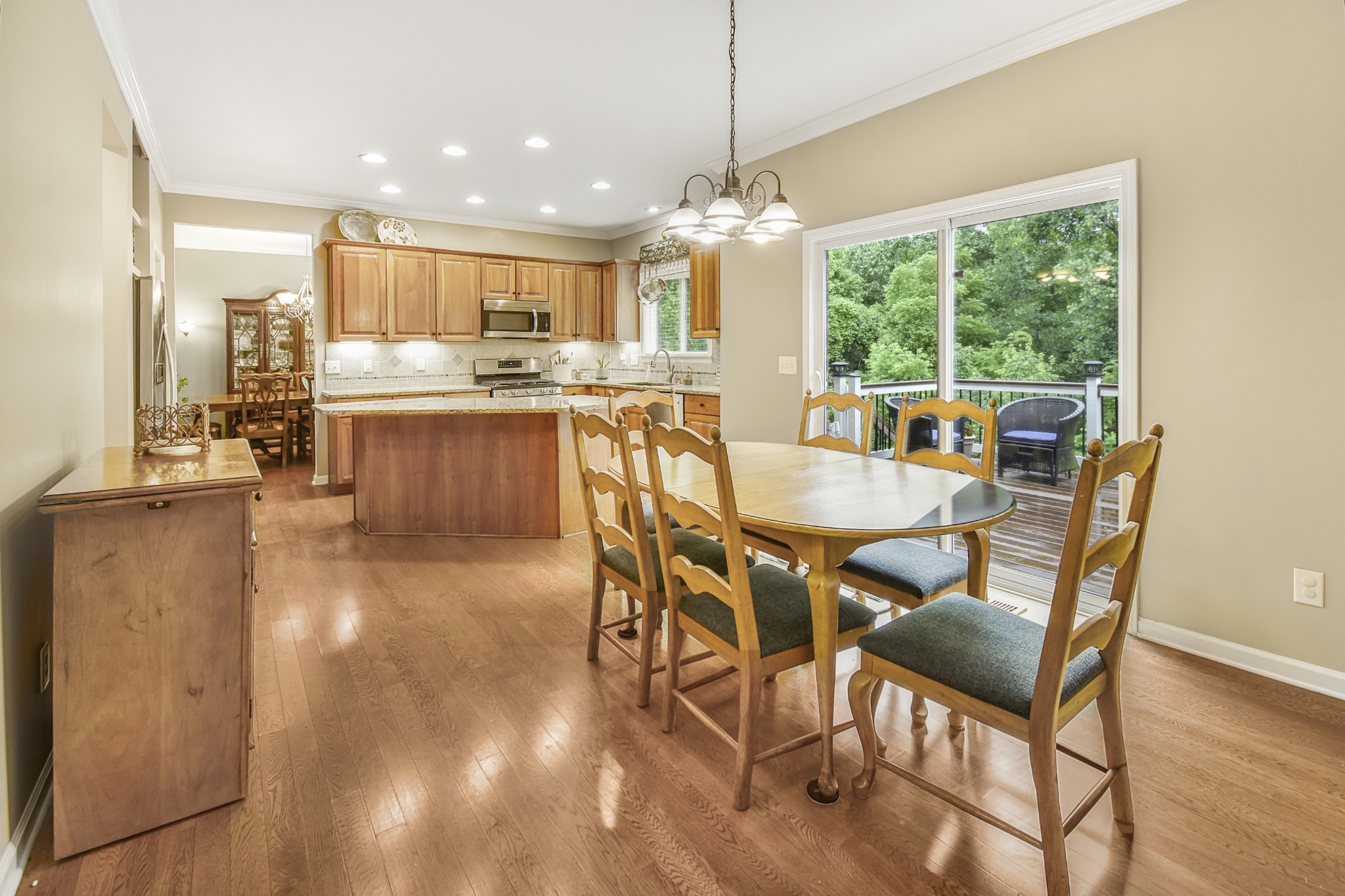 304 Forest Bend Dr