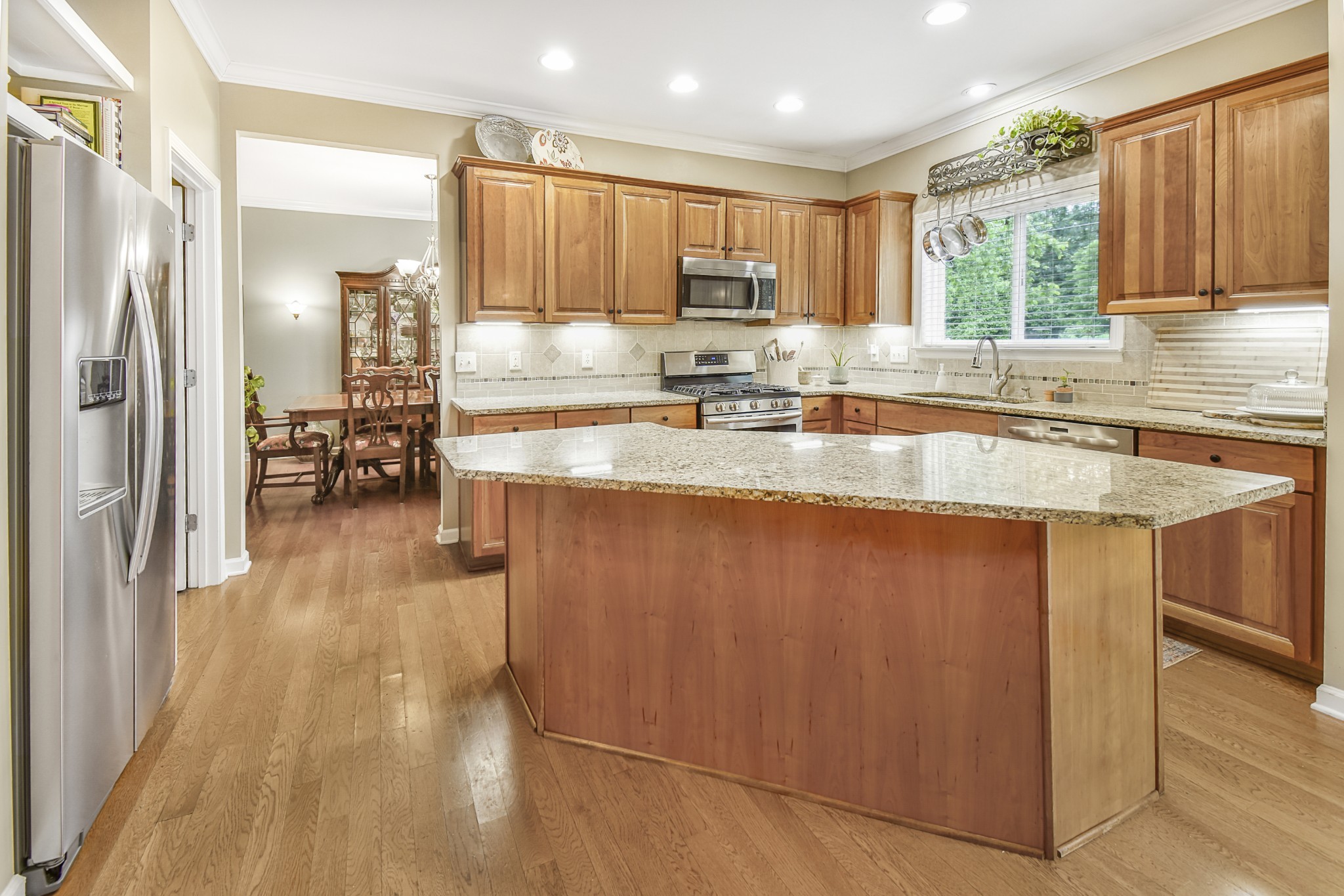 304 Forest Bend Dr