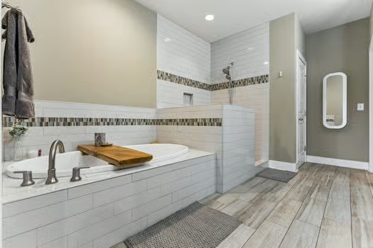 1100 Port William Ct
