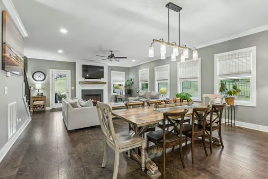 1100 Port William Ct