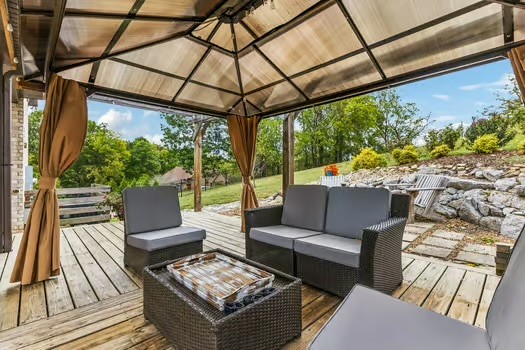 1100 Port William Ct