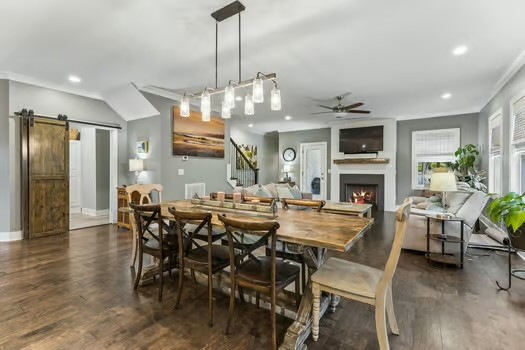 1100 Port William Ct