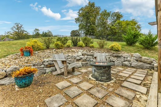 1100 Port William Ct