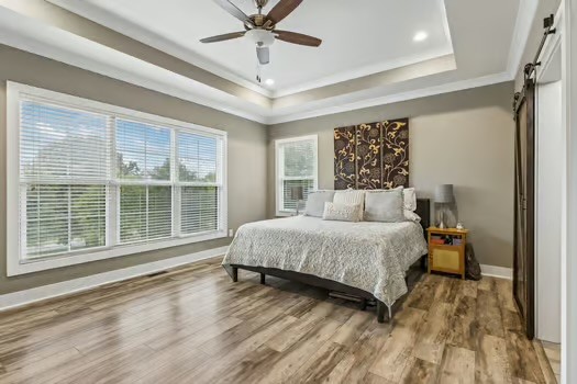 1100 Port William Ct