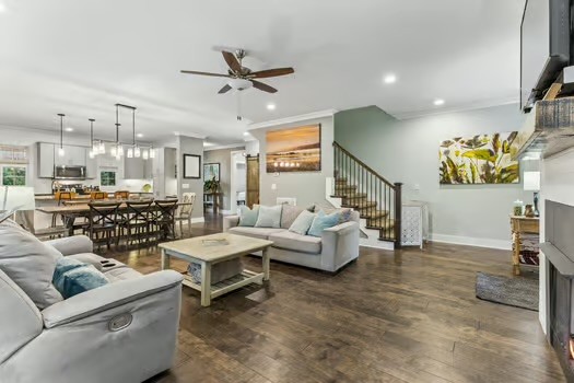 1100 Port William Ct