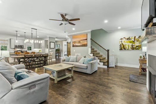 1100 Port William Ct