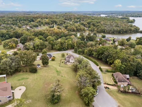 1100 Port William Ct