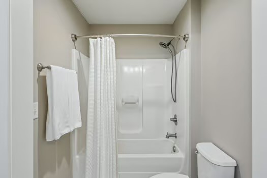 1100 Port William Ct