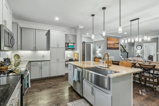 1100 Port William Ct