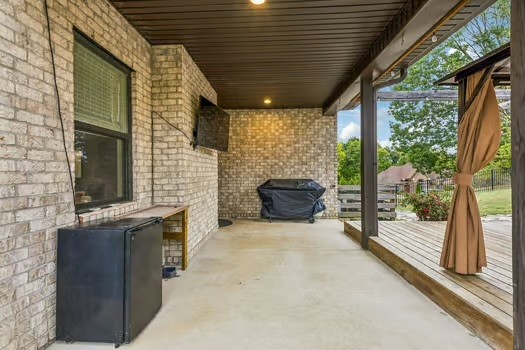 1100 Port William Ct