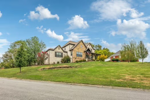 1100 Port William Ct