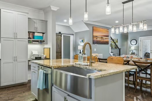 1100 Port William Ct