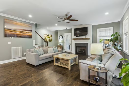 1100 Port William Ct