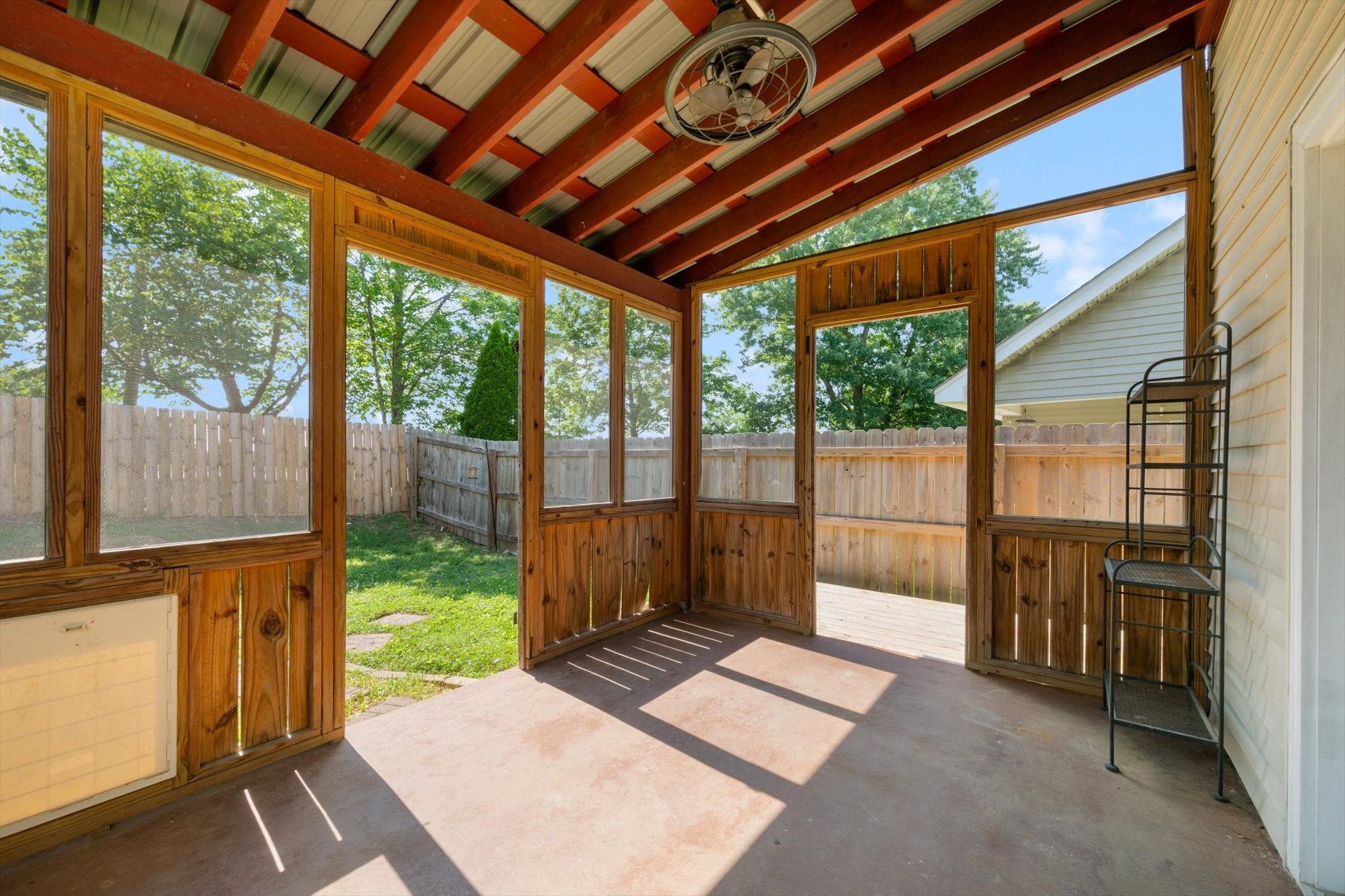 807 Bexhill Ct, N
