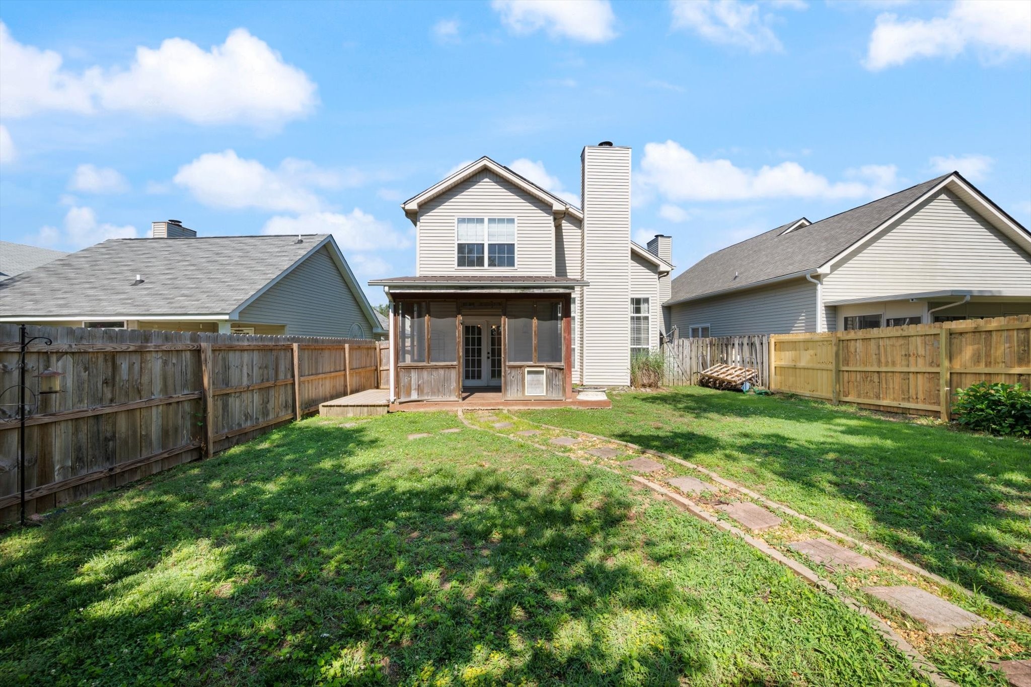 807 Bexhill Ct, N