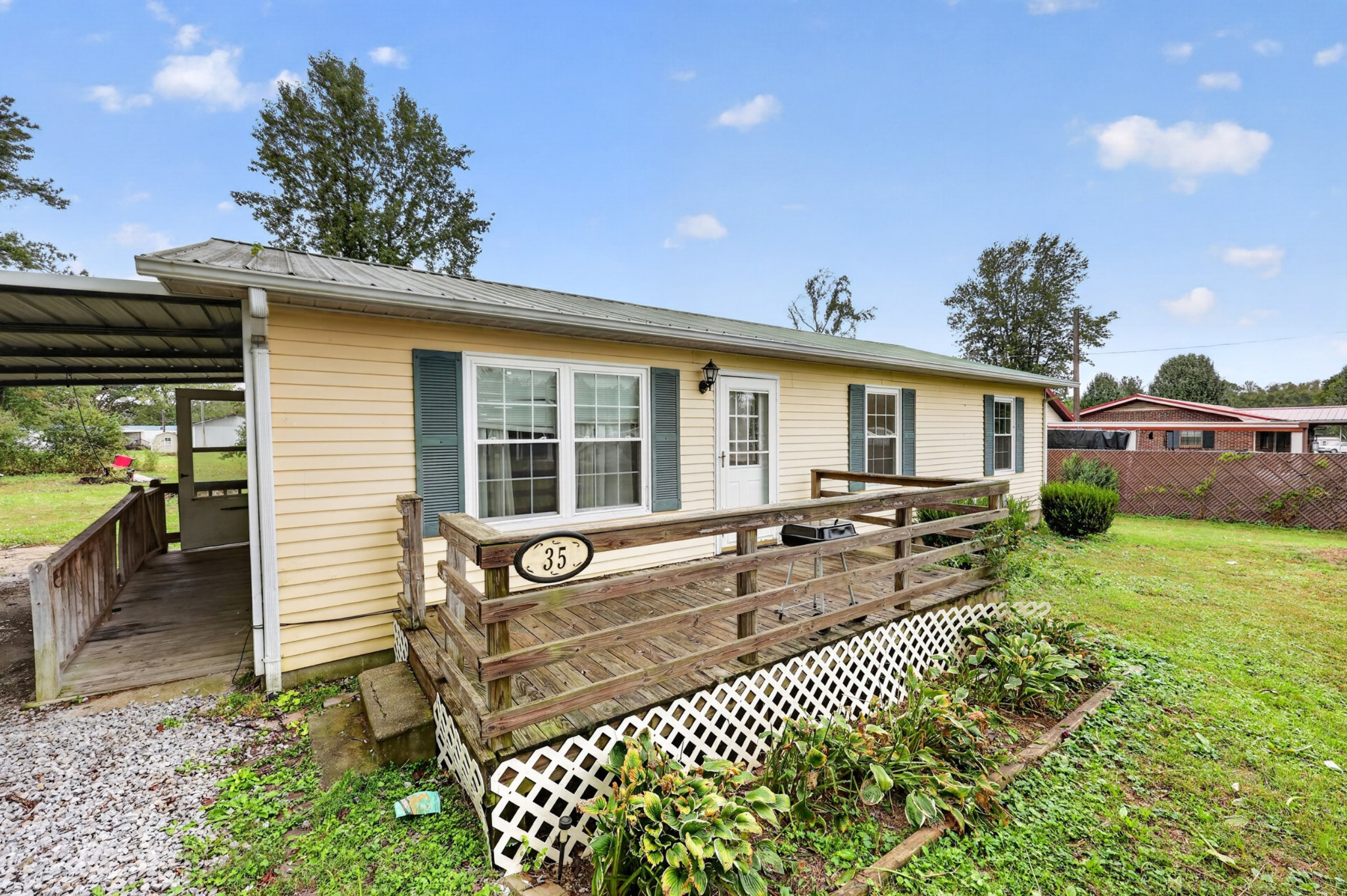 35 Norris Perry Rd