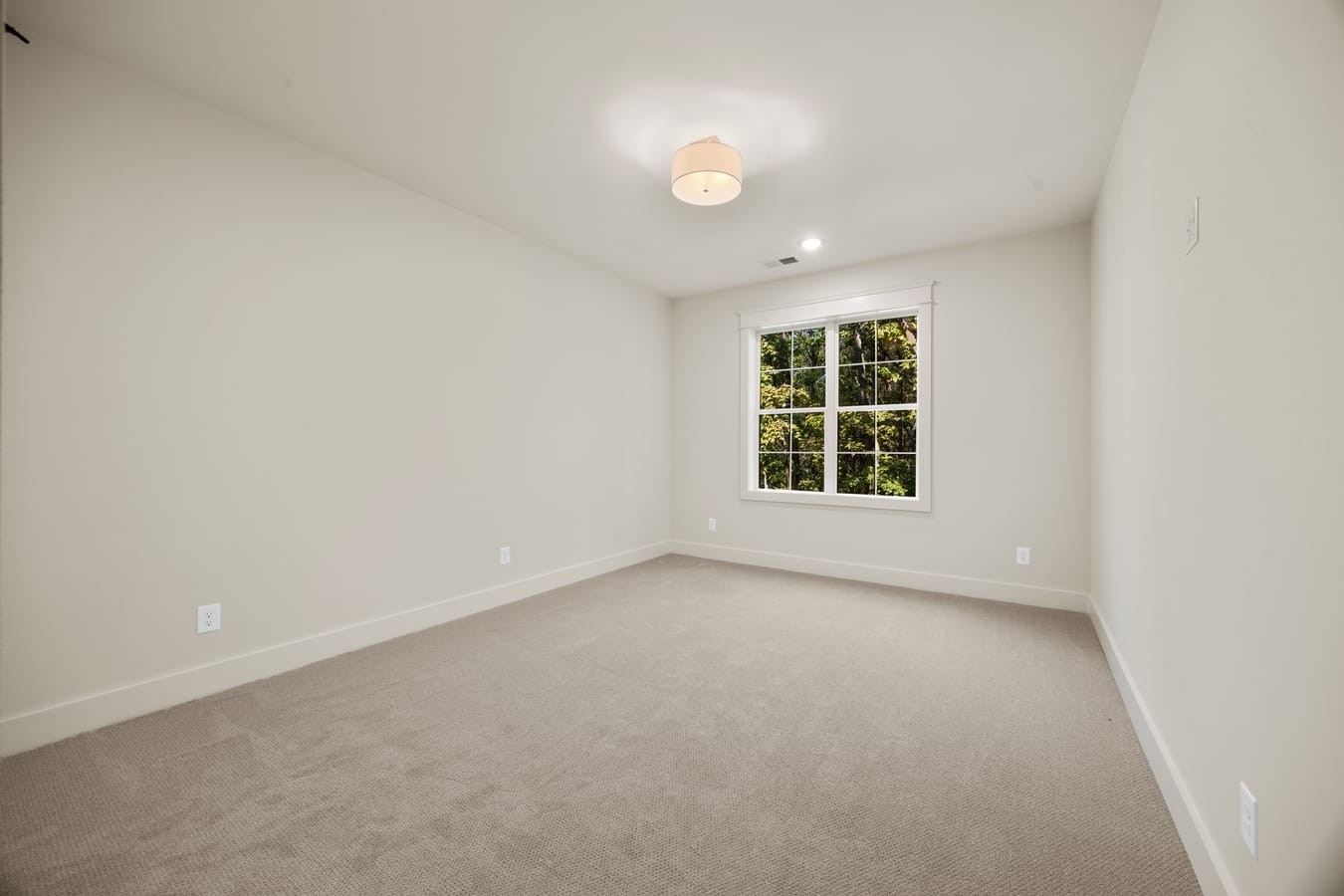 5000 Caleb Dr