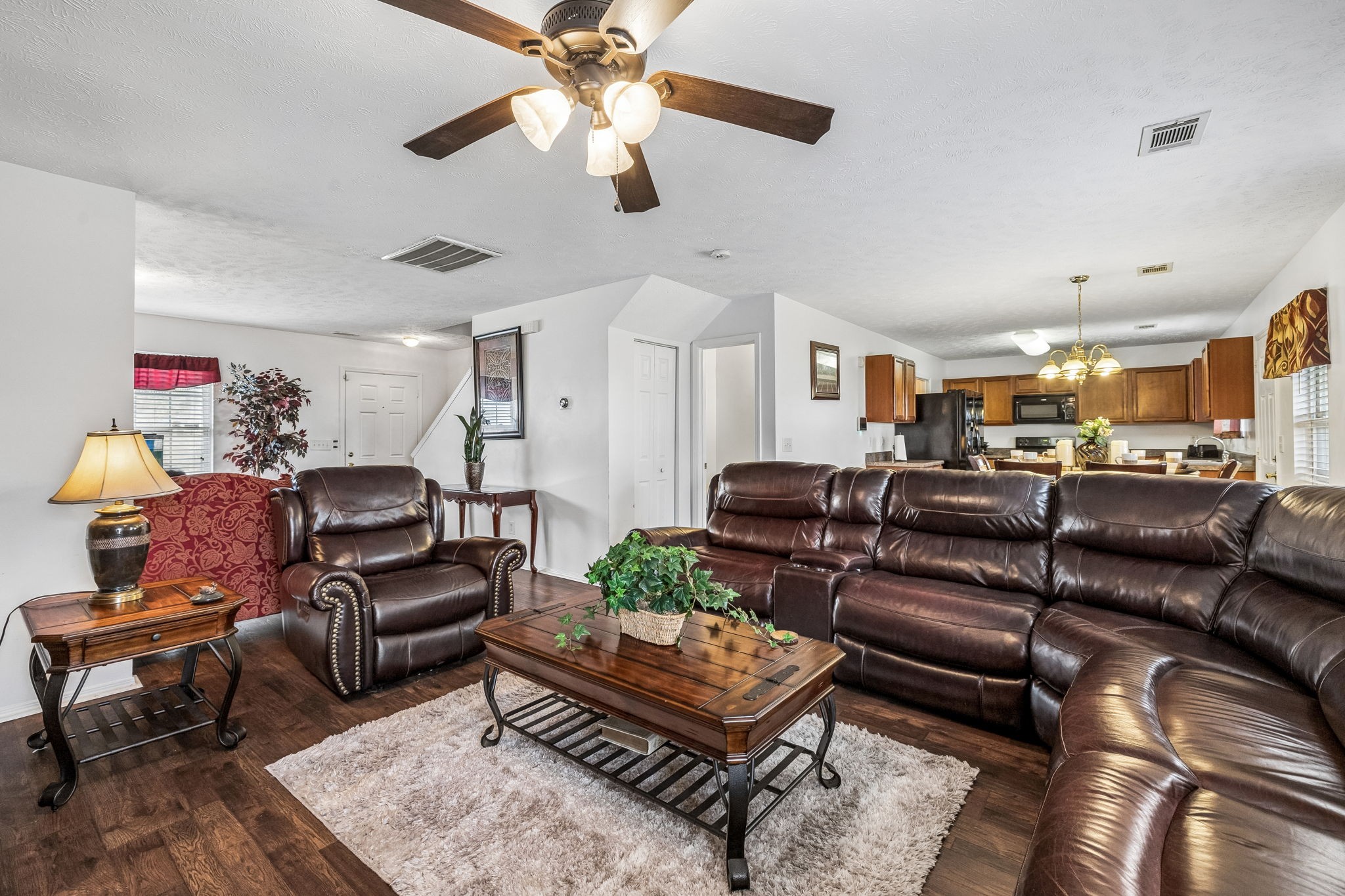 2930 Vista Ln