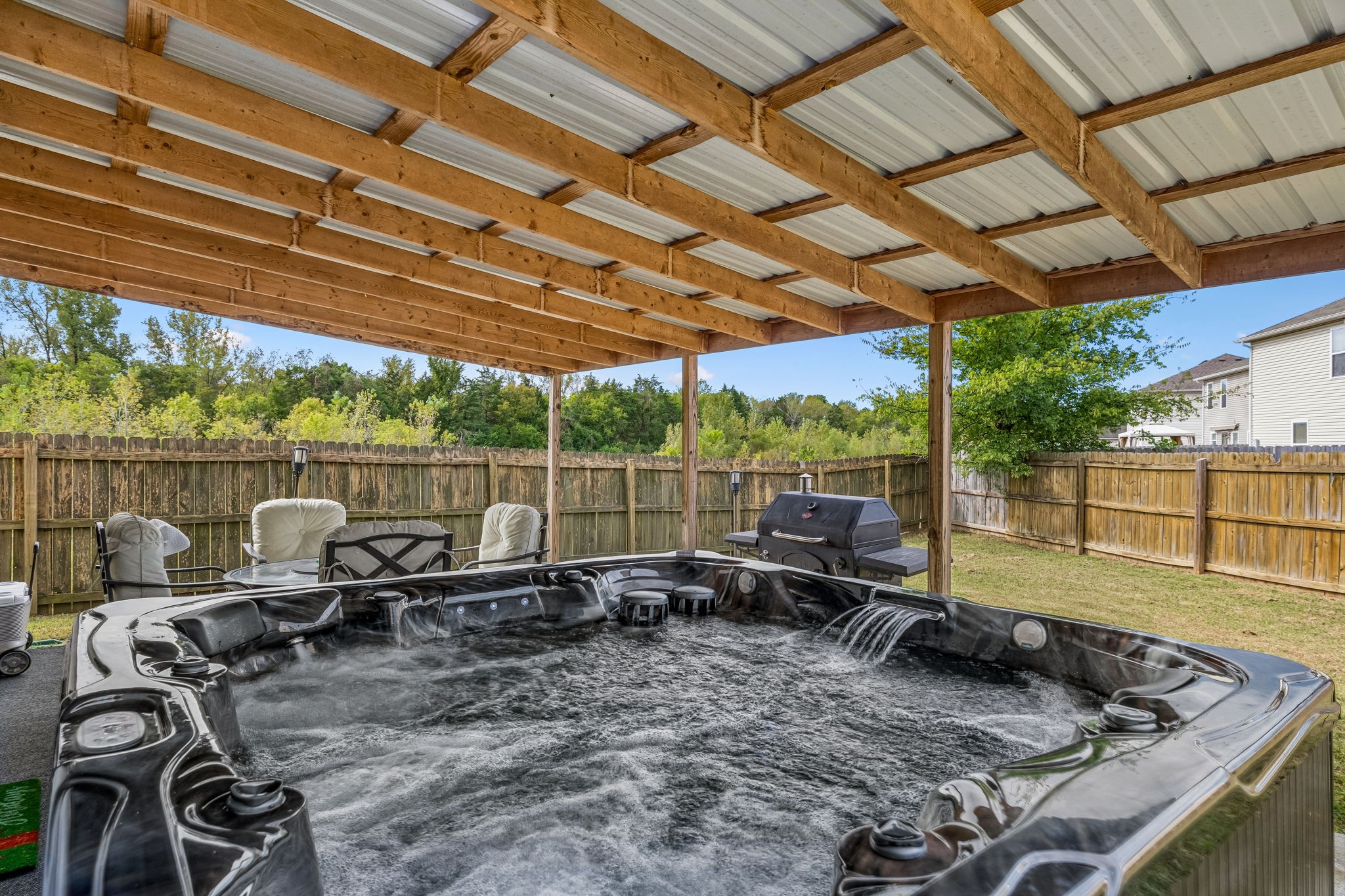 2930 Vista Ln