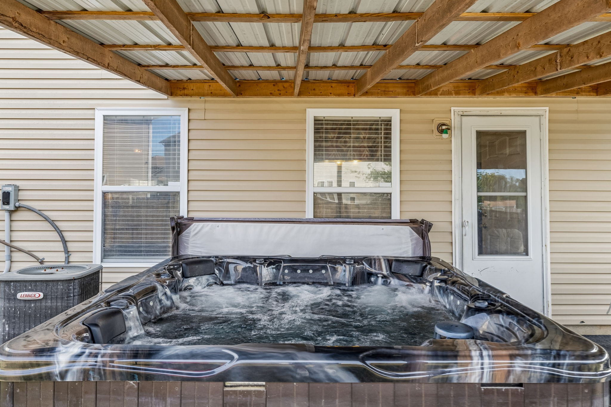 2930 Vista Ln