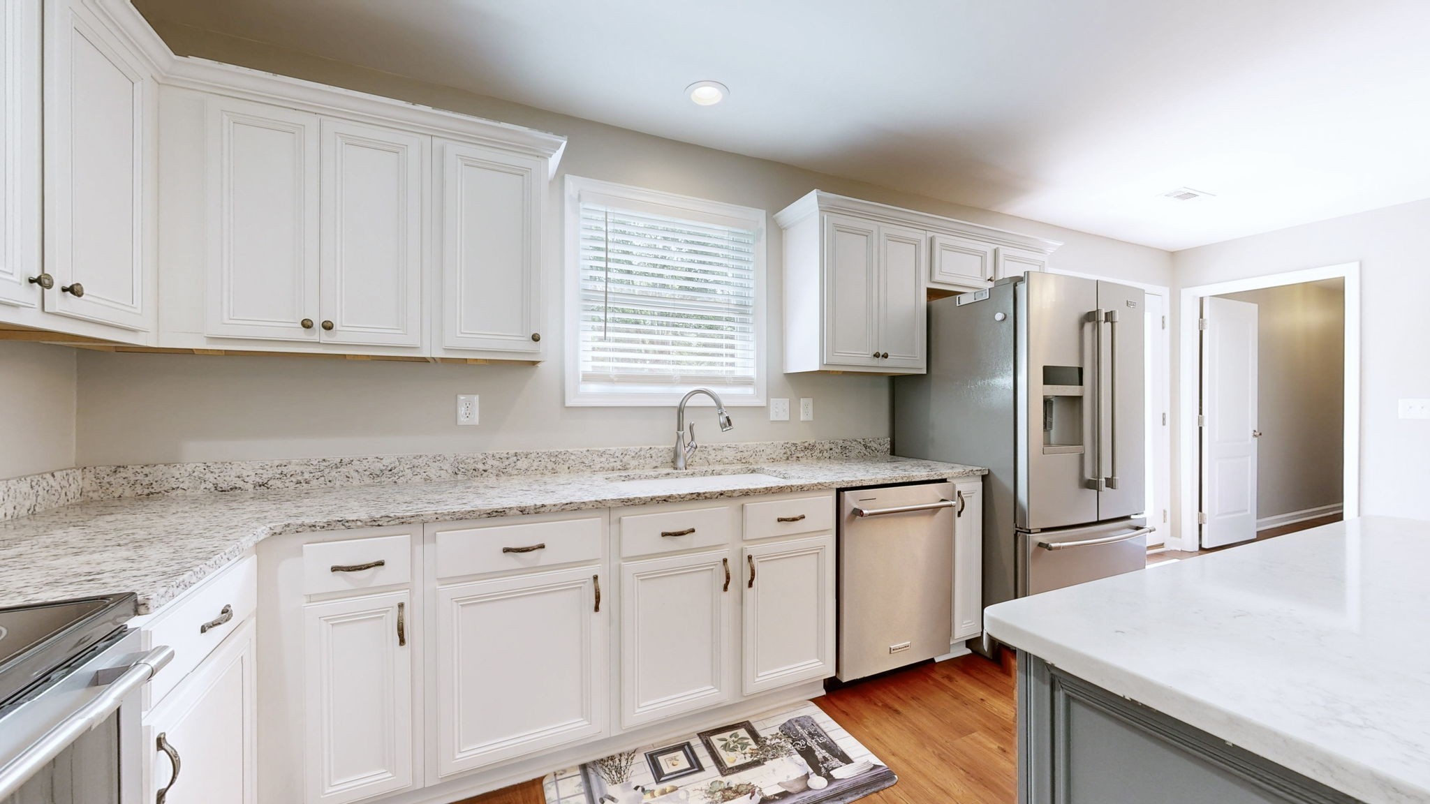 1909 Pointe Barton Dr