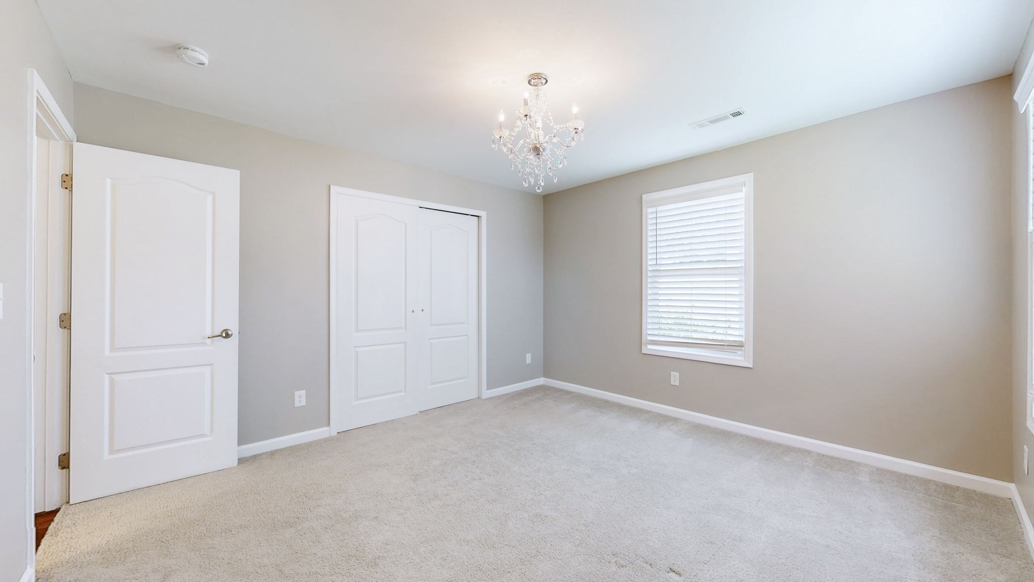 1909 Pointe Barton Dr