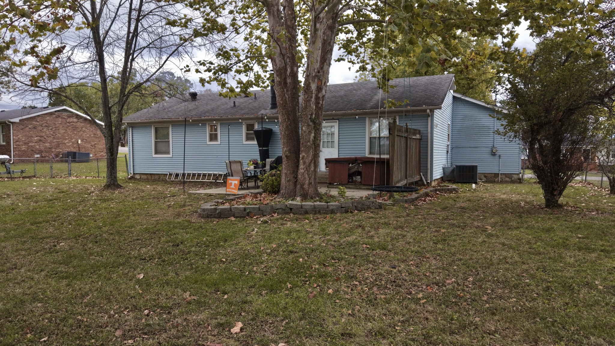 816 Oak Leaf Dr