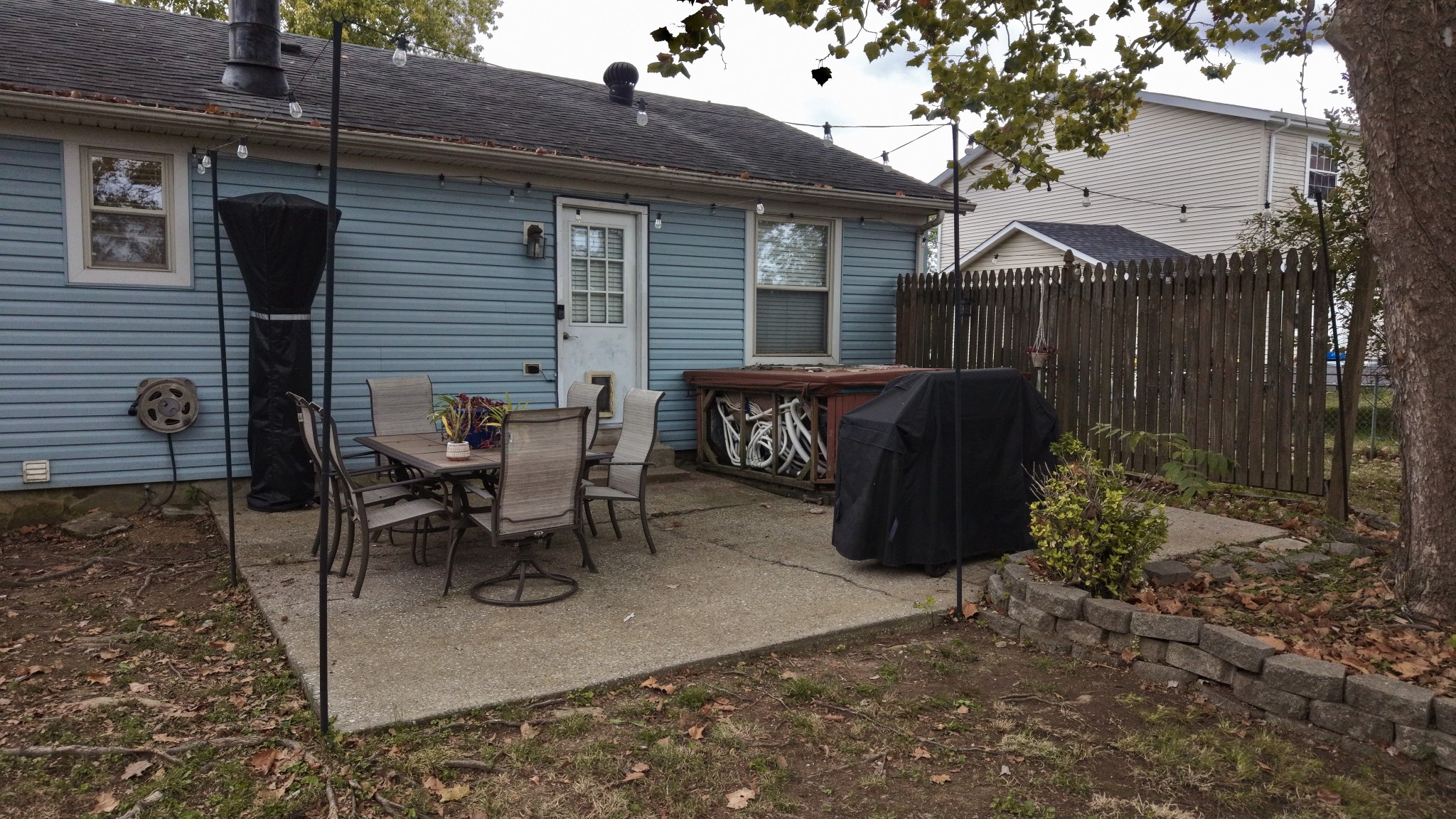 816 Oak Leaf Dr