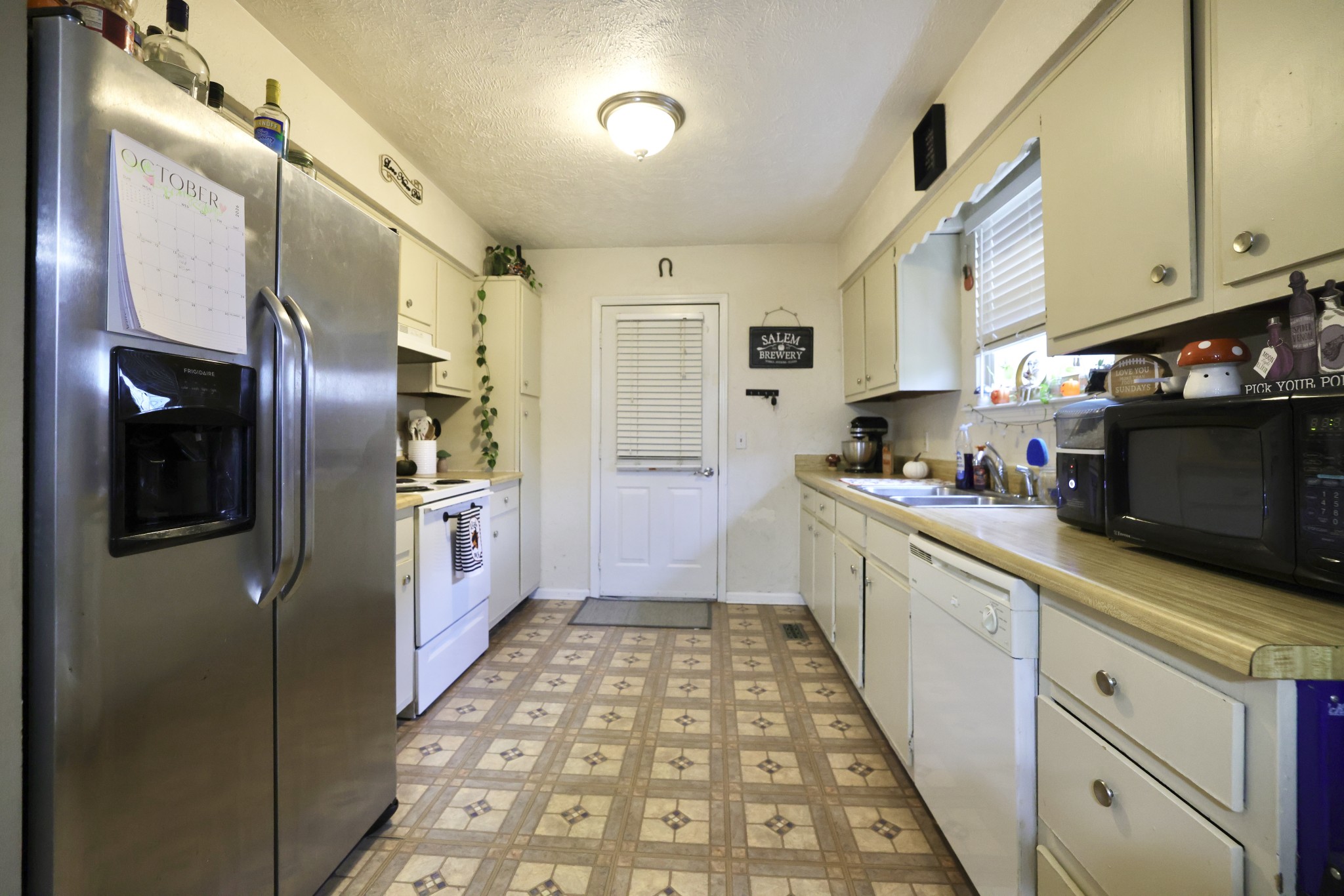 816 Oak Leaf Dr