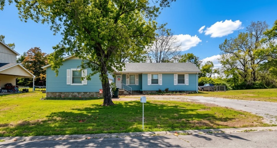 816 Oak Leaf Dr