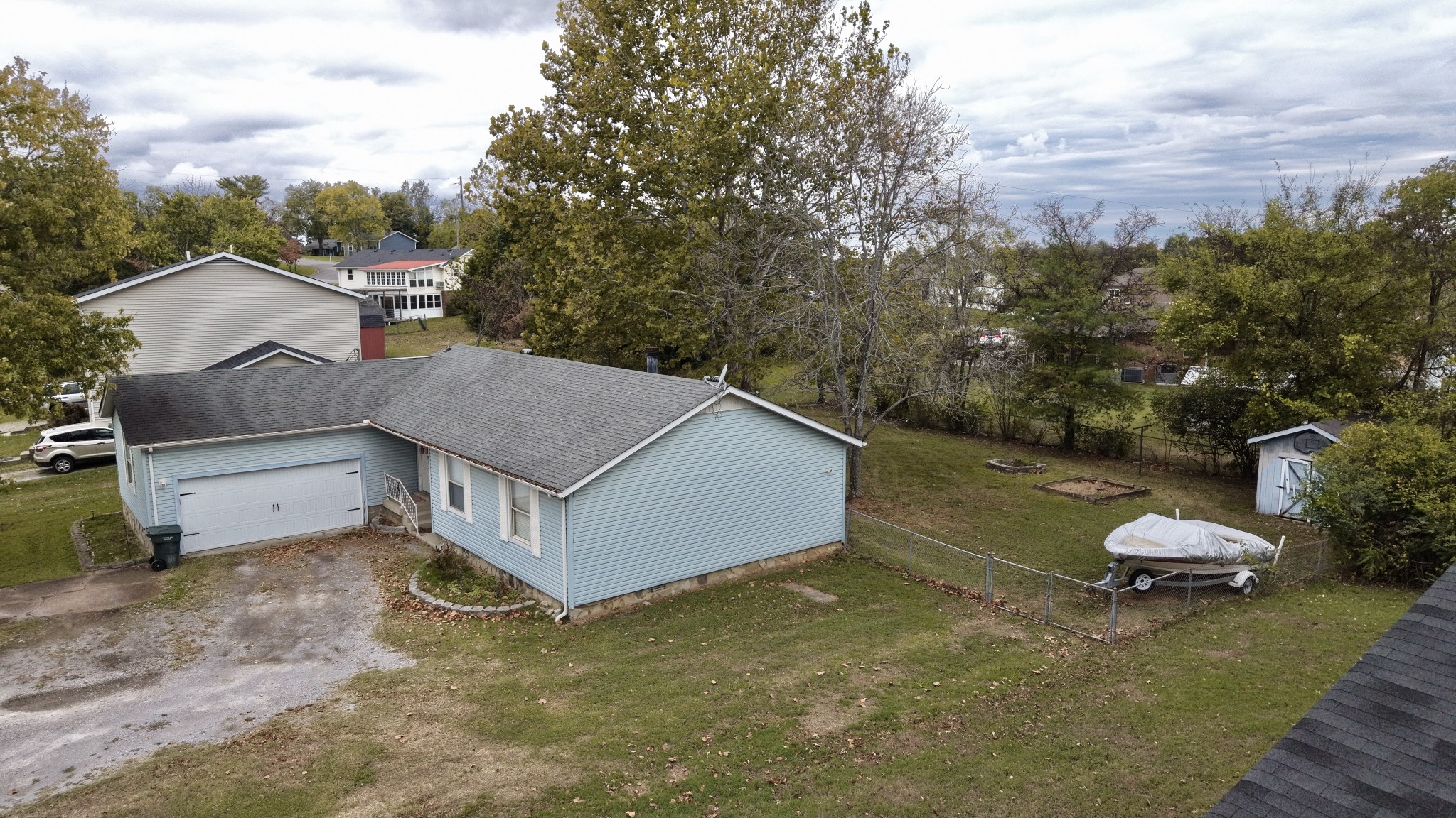 816 Oak Leaf Dr