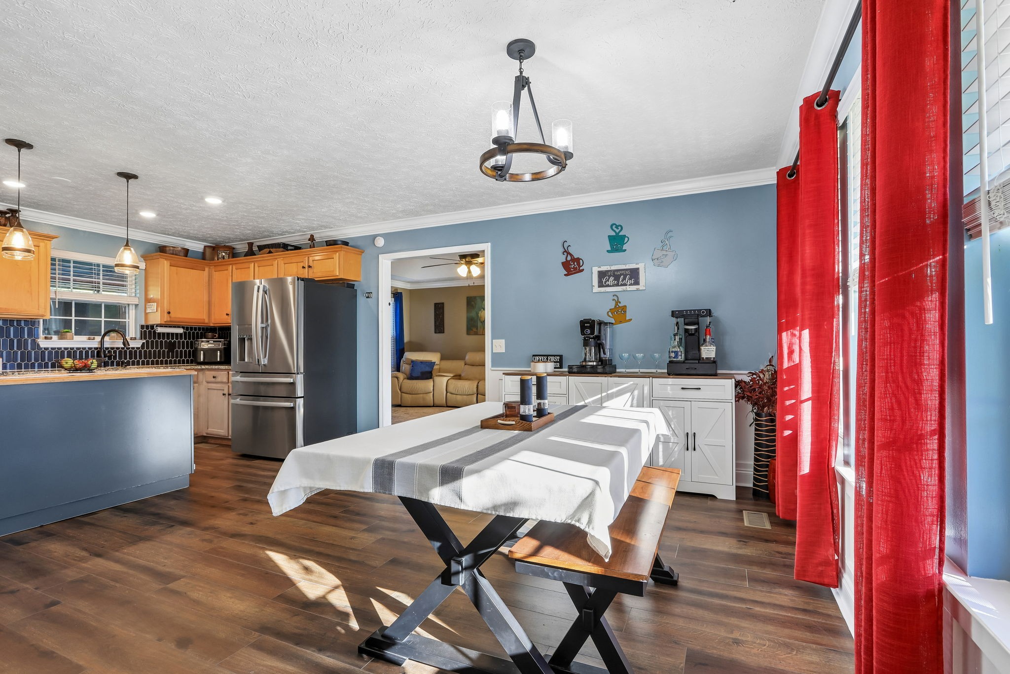 2175 Belotes Ferry Rd
