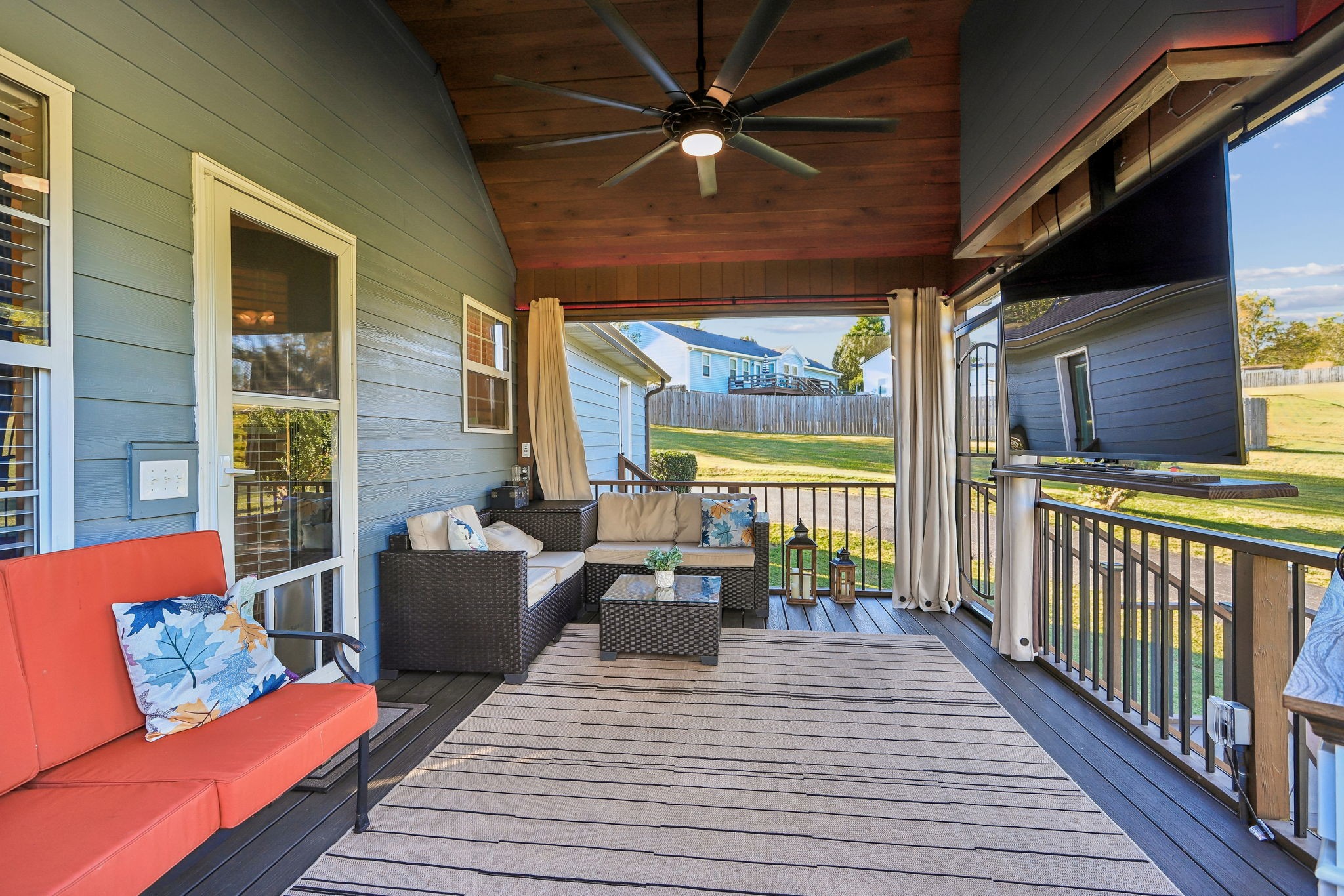 2175 Belotes Ferry Rd