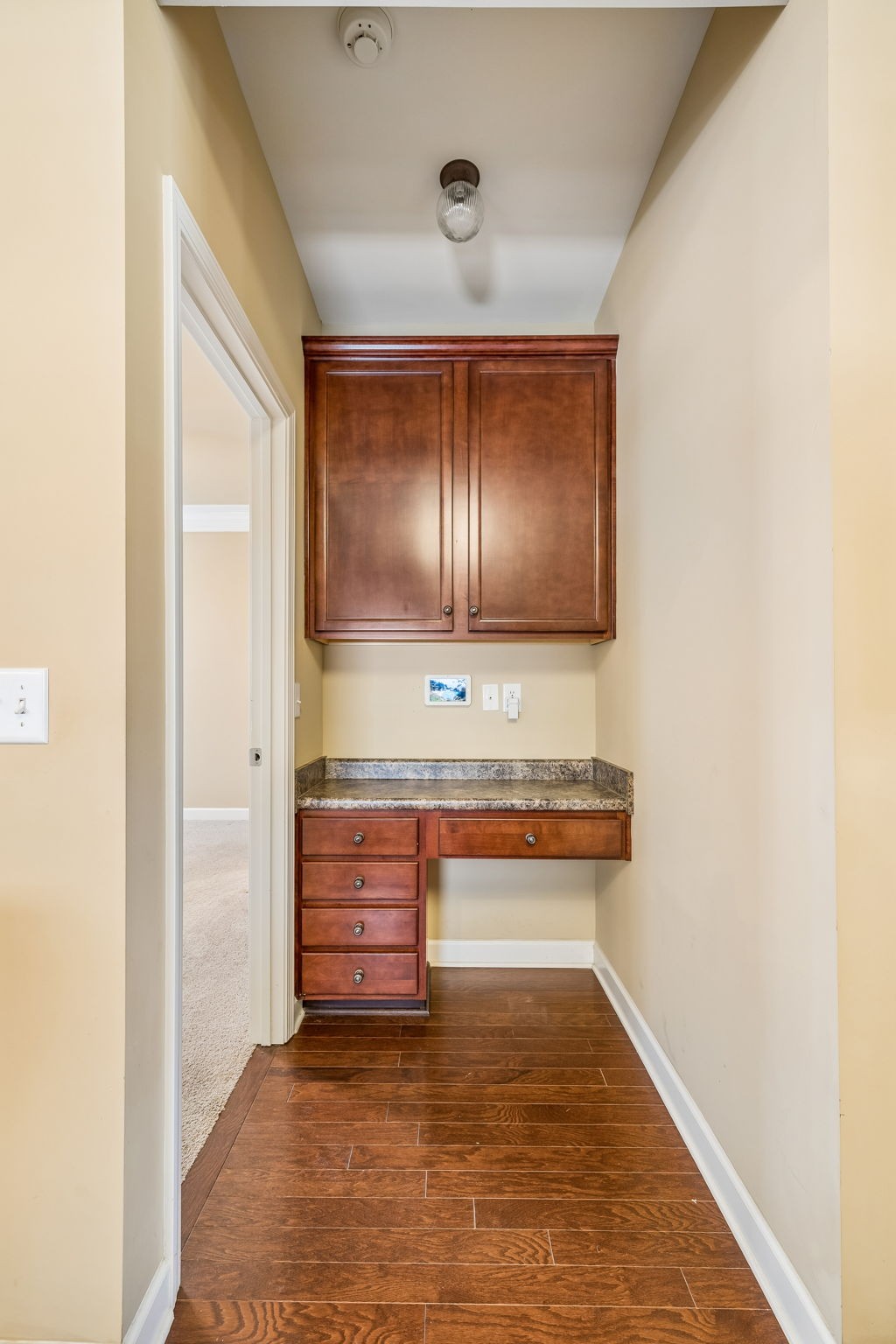 580 Griffin Cir