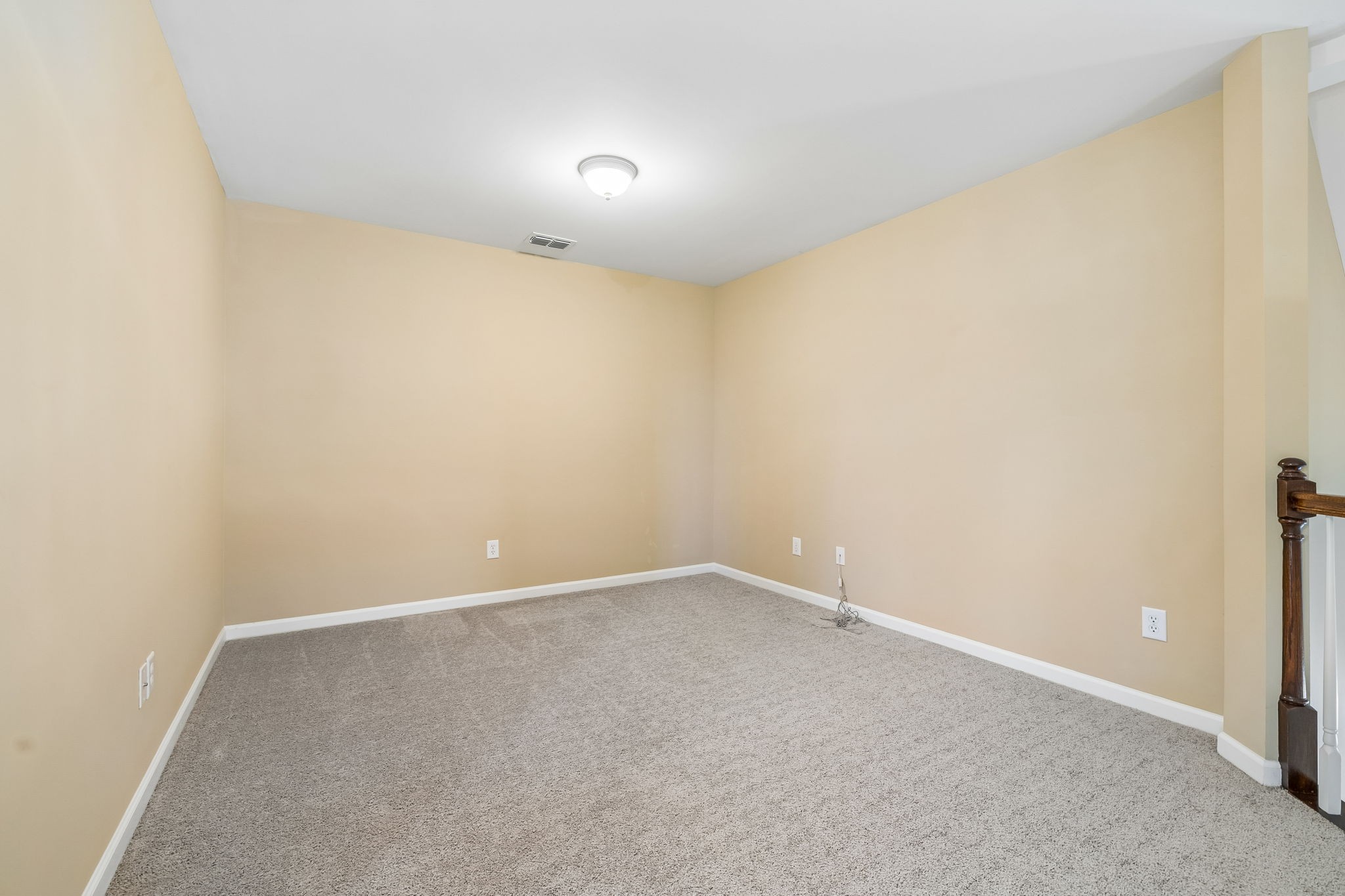 580 Griffin Cir