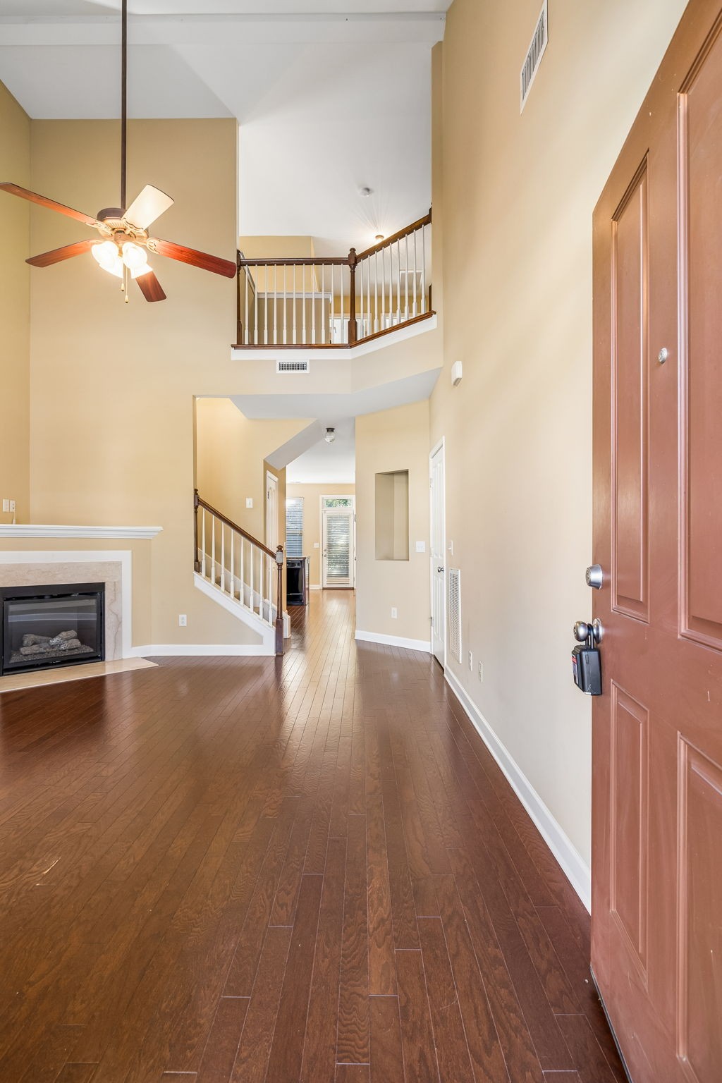 580 Griffin Cir