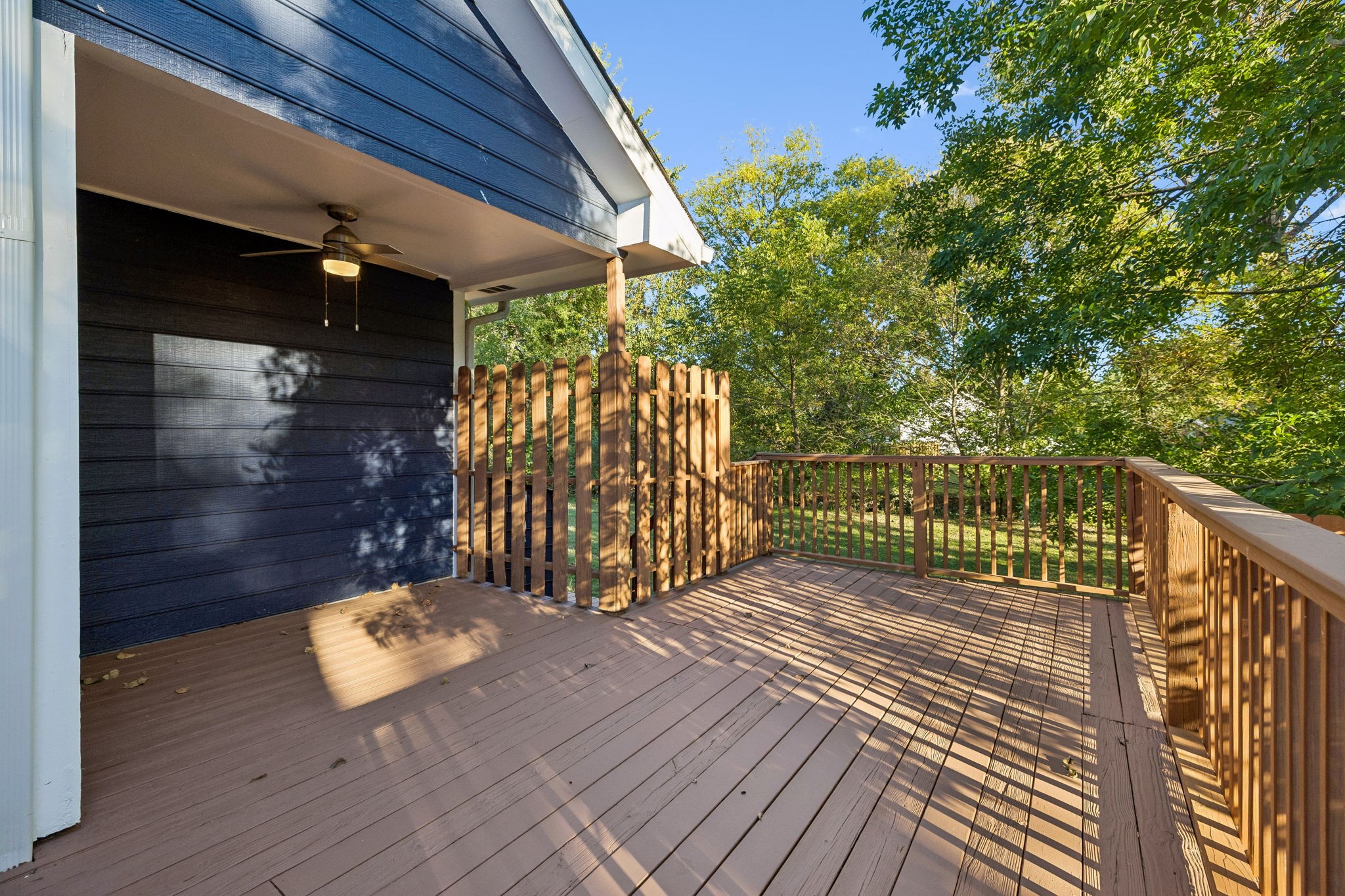 104 Creekside Ct