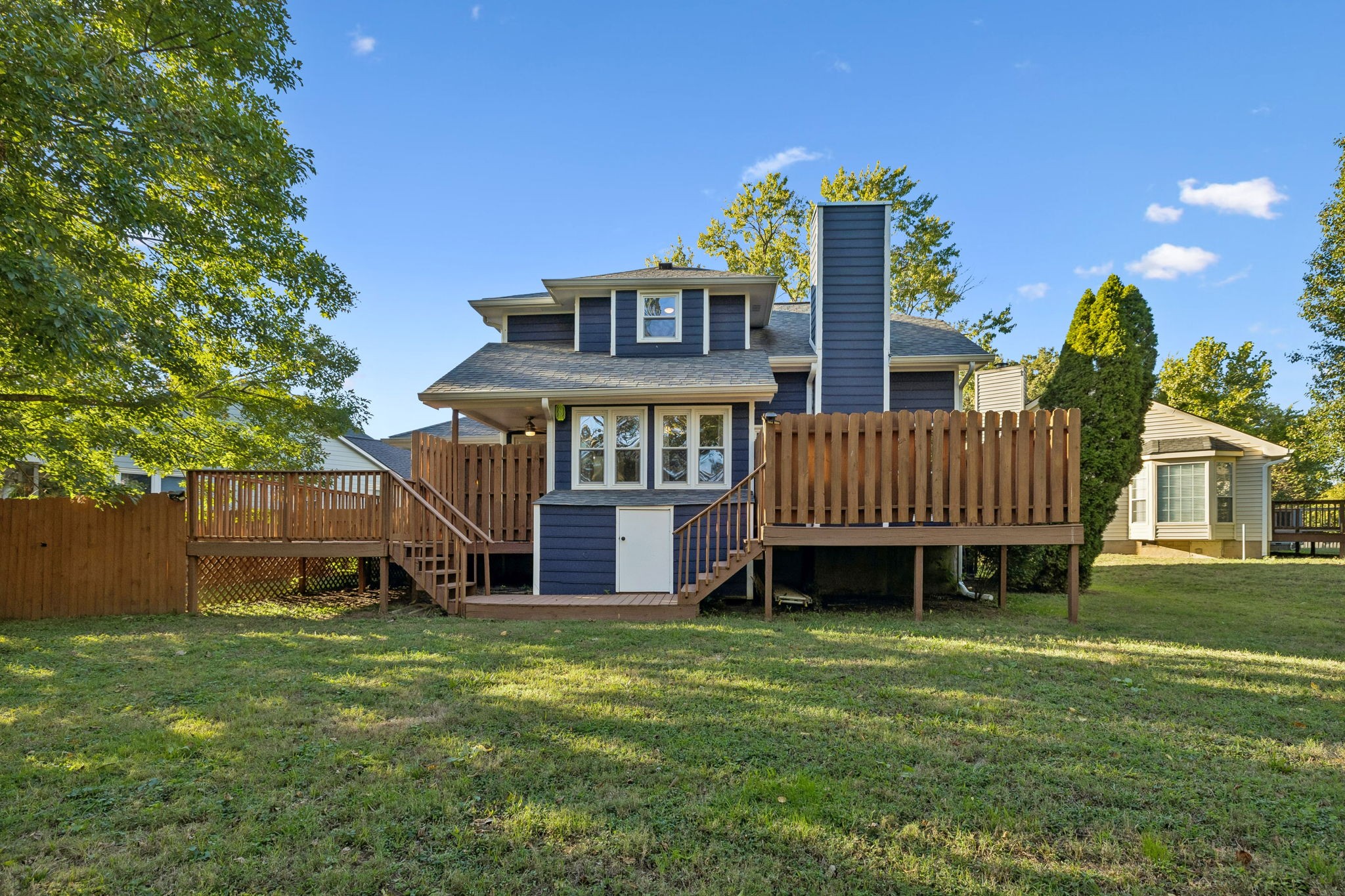 104 Creekside Ct