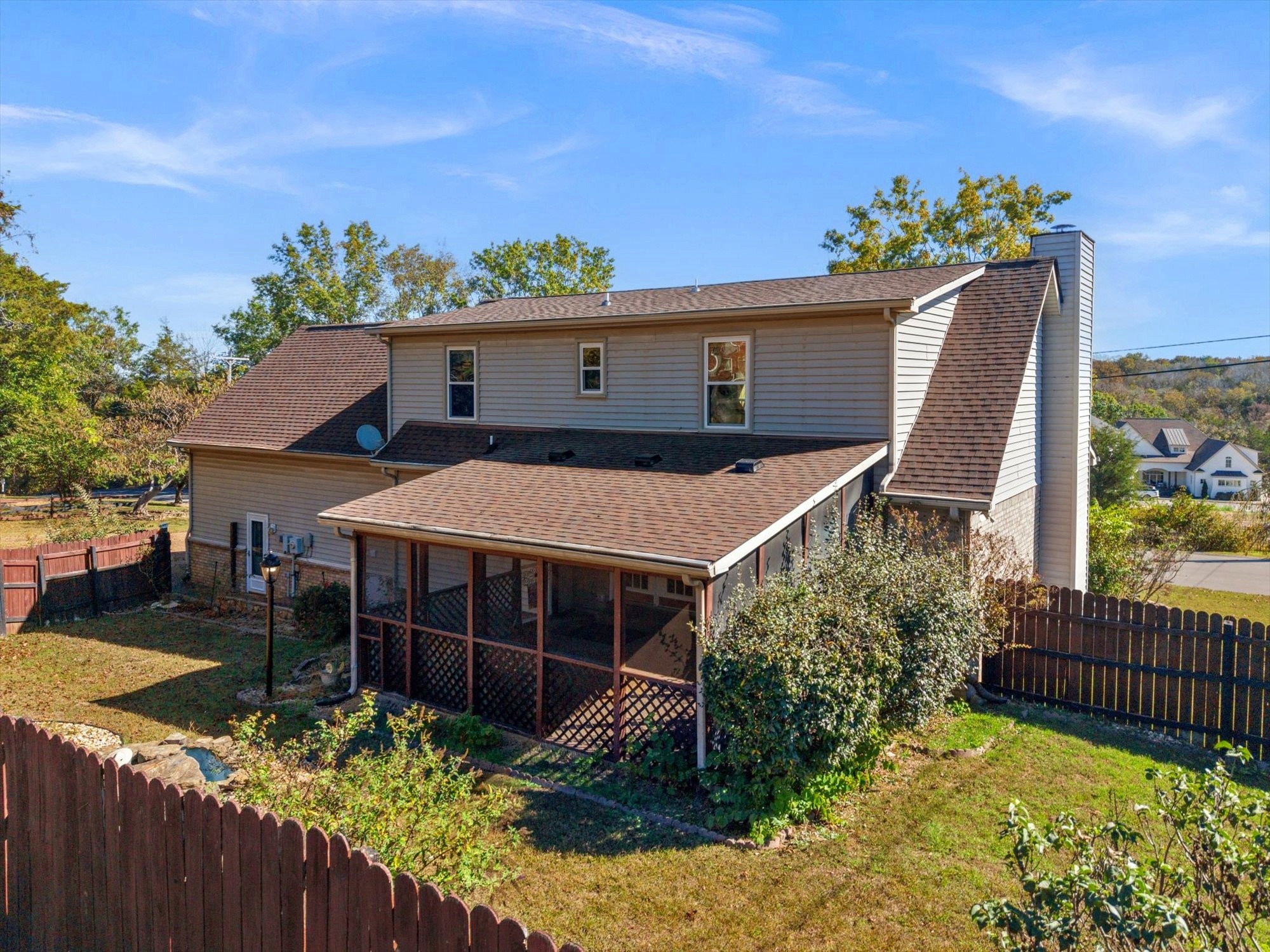 1025 Singing Springs Rd