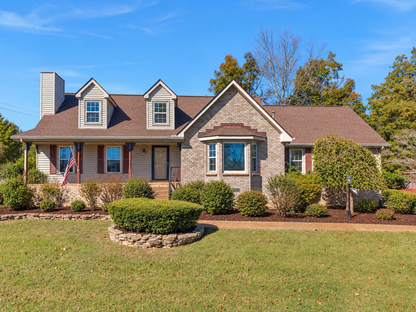 1025 Singing Springs Rd