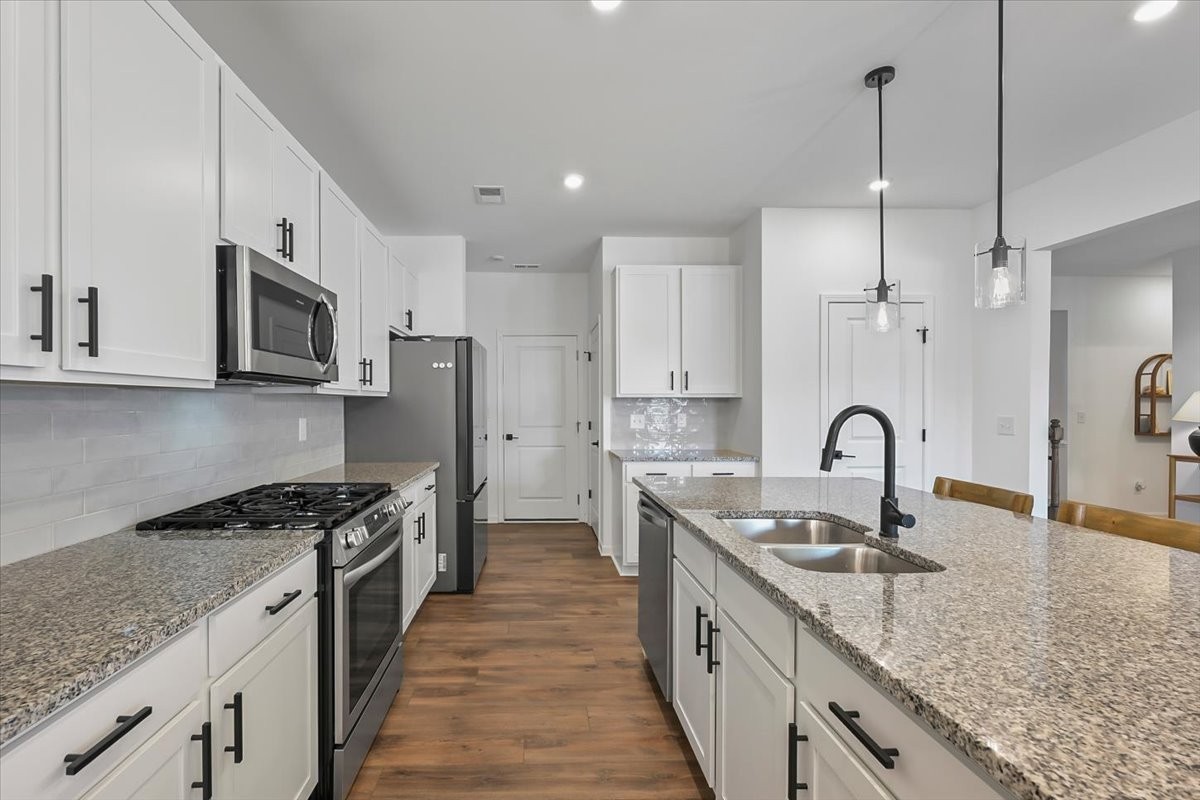 118 Gatwick Dr