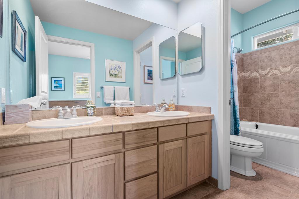 68-3888 LUA KULA ST 1