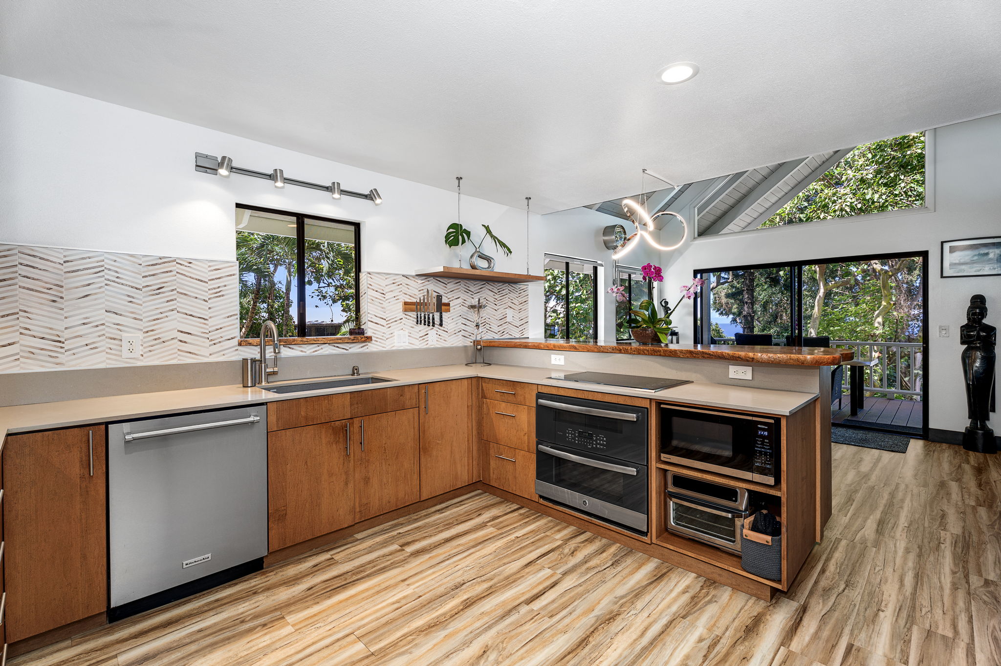 73-1149 AHULANI ST B
