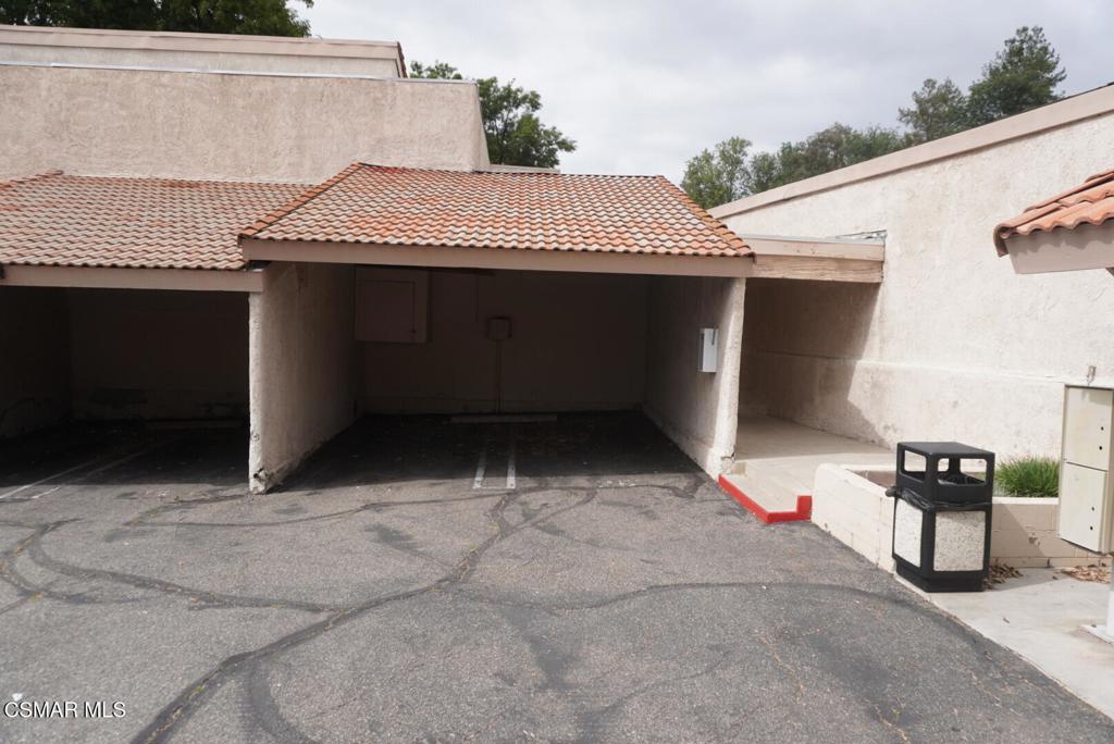 5800 Kanan Road 249